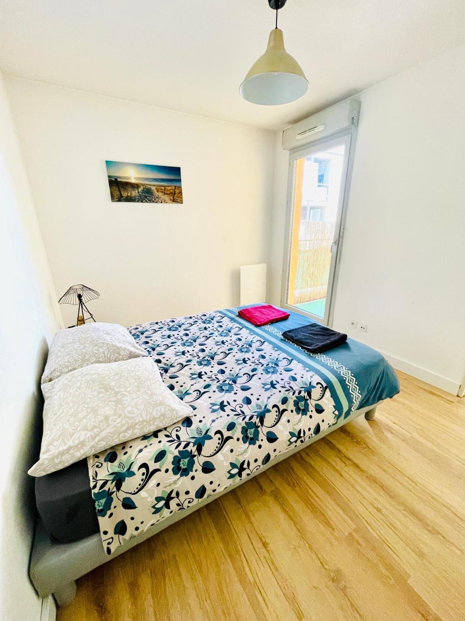 Appartement Avec Place De Parking Et Piscine Villefranche-sur-Saône Esterno foto